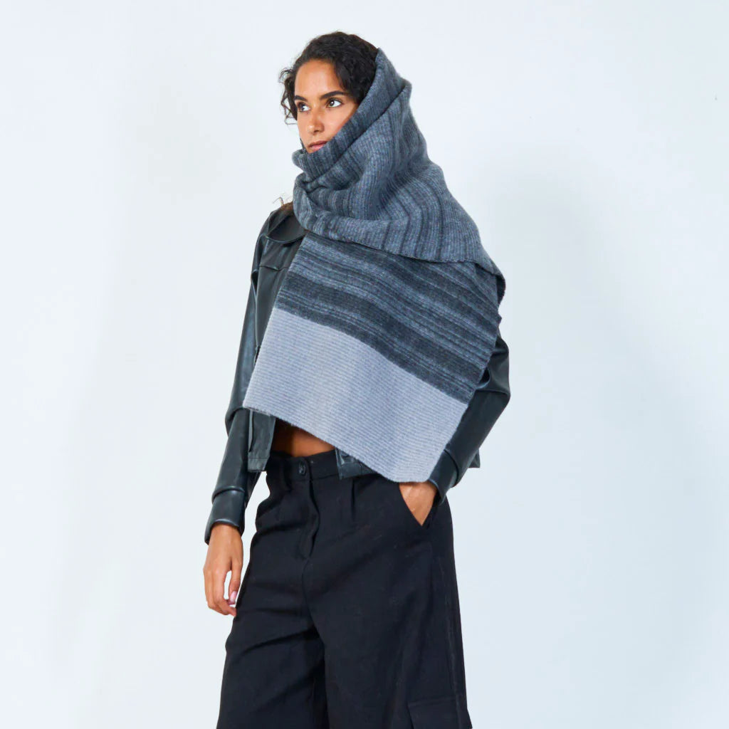 Minimalist color block scarf